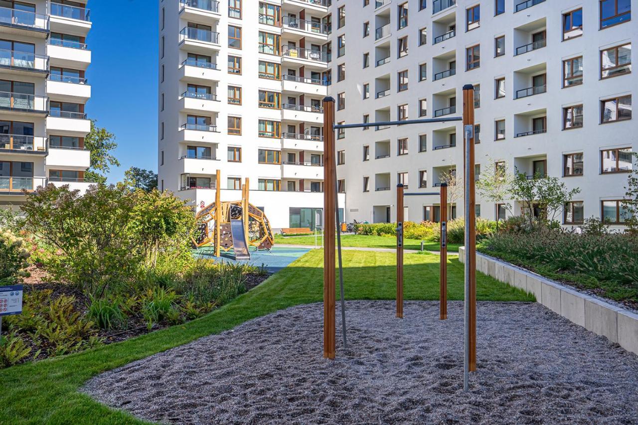 Lotnisko Chopina Modern * Warsaw